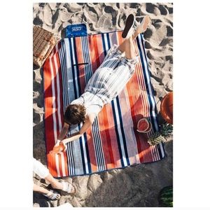 NWT DSW Picnic / Throw / Yoga Mat / Blanket